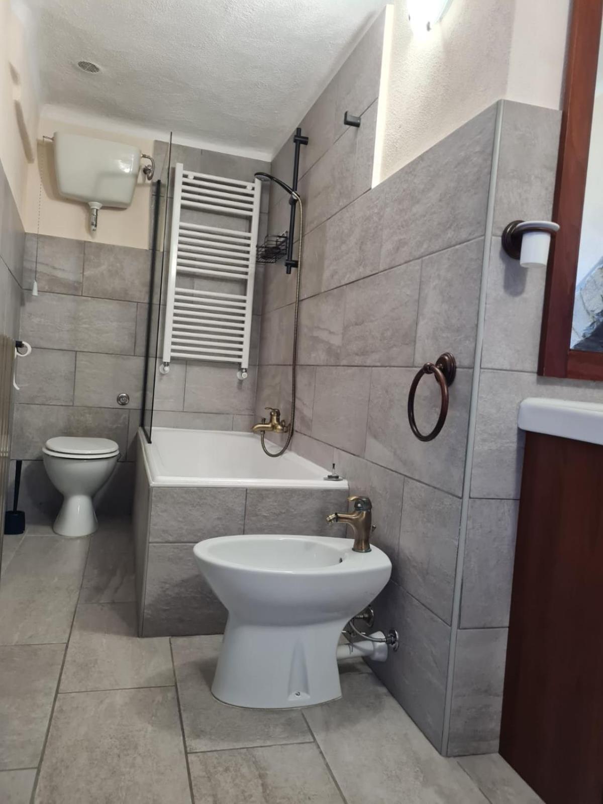 Casa Rubino - Bajardo Appartement Berzi Buitenkant foto